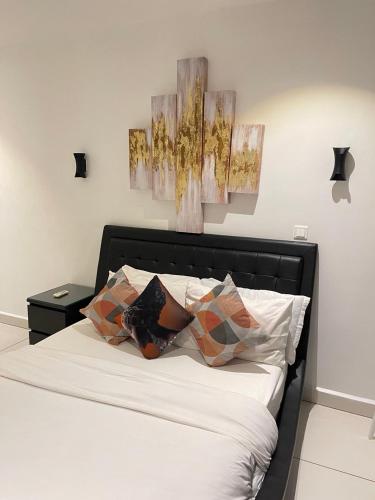 Luxury 2bedroom at Embassy Gardens