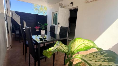 Comfortable modern apartment- central location. photo 17
