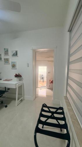Comfortable modern apartment- central location. photo 23