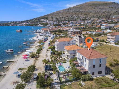 Apartments Ginna