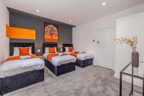 Central 3 Bedroom Next To Brighton Shopping Centre & Beach Sleep 16 Guests photo 13