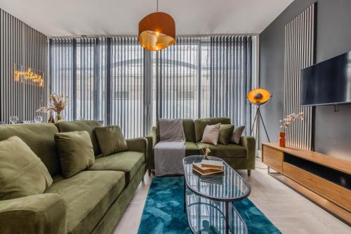 Central 3 Bedroom Next To Brighton Shopping Centre & Beach Sleep 16 Guests photo 17