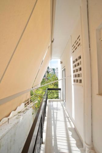 Alimos Modern Haven 1BR Apartment