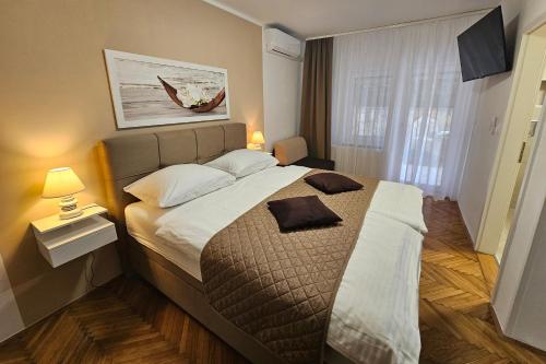 Family-friendly apartments with swimming pool Opatija - 7916