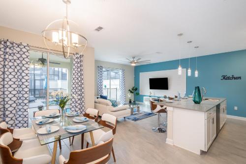 Stunning Townhouses 5 Minutes away Disney! photo 45