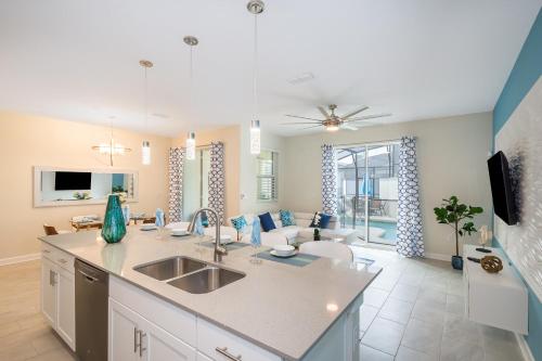Stunning Townhouses 5 Minutes away Disney! photo 46