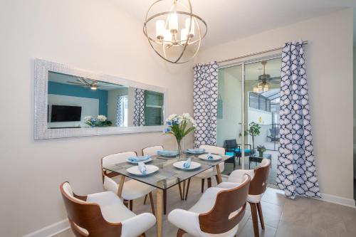 Stunning Townhouses 5 Minutes away Disney! photo 41