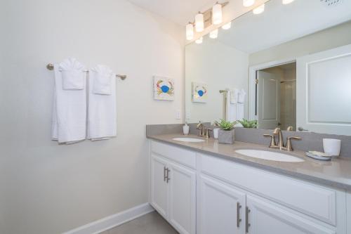 Stunning Townhouses 5 Minutes away Disney! photo 34