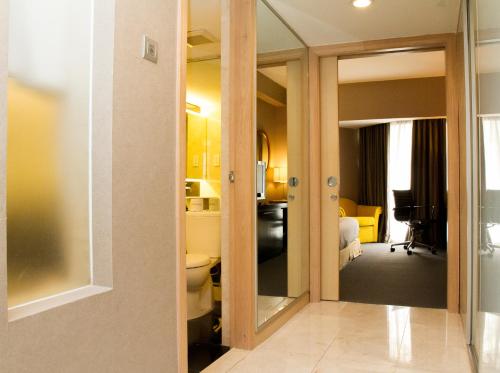 Gallery image of Grandkemang Hotel in Jakarta
