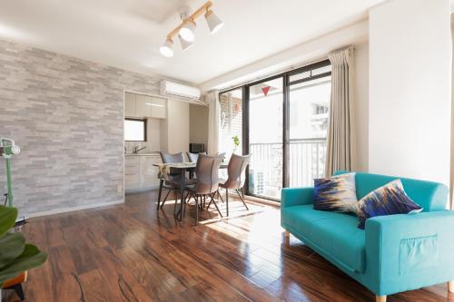Spacious 3BR Apartment for 8 guests near Namba with Free WiFi