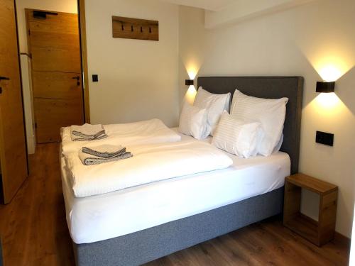 Bergzeit flat Saalbach directly on the ski piste
