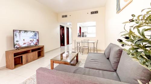 One Bedroom Apartment with View and Balcony