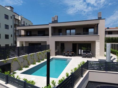 Luxury Villa Luka near Porec with heated Pool