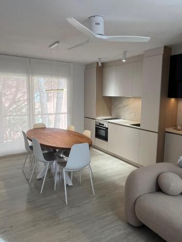 Apartamento con WiFi y Aire acondicionado en Pals Playa