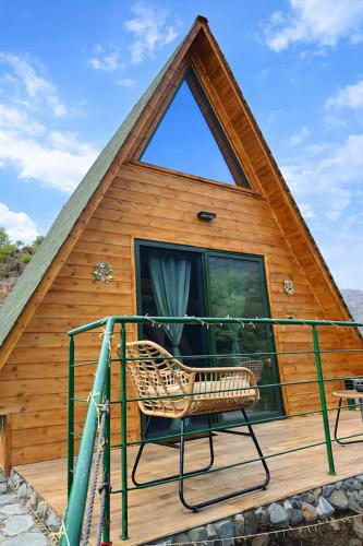 Cozy Glamping Cabin for Couples and Families