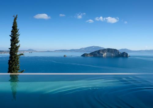 Galithea Villa, Heated Pool & Marathonisi SeaViews, By ThinkVilla