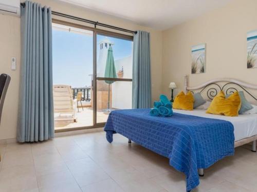 Wonderful 3 bedroom with two Spacious Terraces