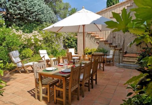 Villa Chateaubriand sur Hyères proche du centre