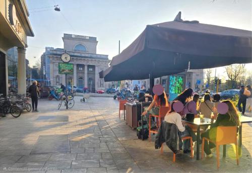 Chèrie - RELAX in Porta Venezia, Wifi, Metro M1, Clima, Alexa, appartamento in centro Milano
