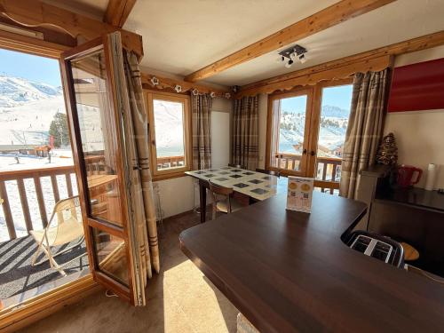 Appartement Ski aux pieds 3 ch balcon vue pistes et place parking