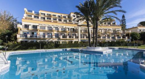 Apartment located right on the beach en Romana Playa