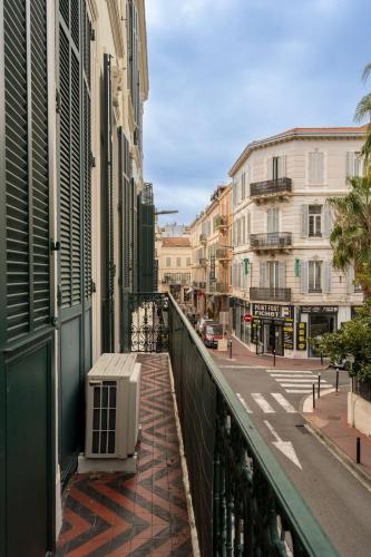 Le 10 JEAN DAUMAS, ensemble d'apparts centraux