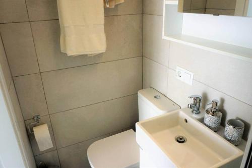 A beautiful 2 bedrooms apt