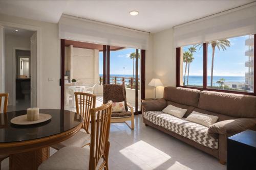 Aloha Sea Palm l Balcón frente al mar