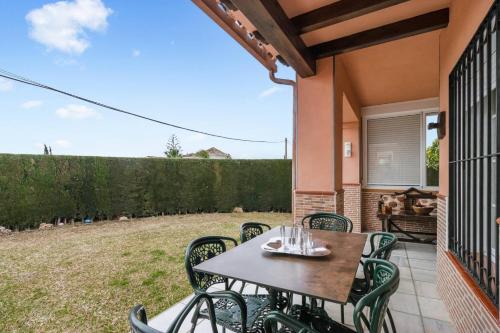 Villa estilo mediterránea con Piscina, Jardín, Bbq y Jacuzzi - VILLA BEL AIR REAL