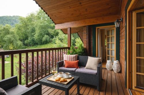 Espectacular apartamento de madera frente al río Ter - Camprodon