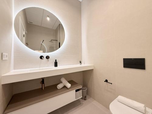 Loft 2 Moderno y familiar by VidaCalma