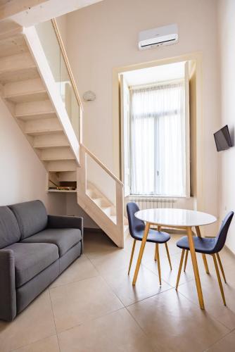 Piano Nobile by Napoliapartments