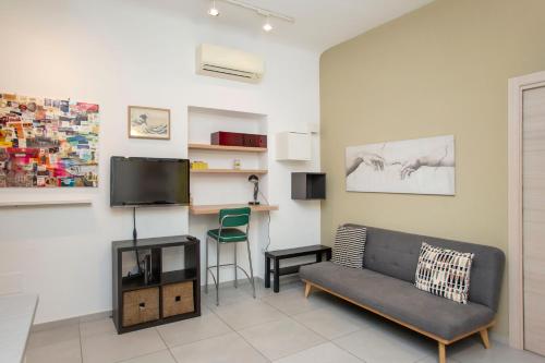 Loreto Cozy Apartment - Central Station by InnStay