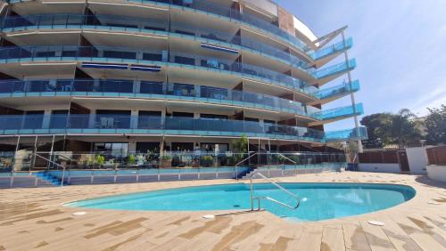 Trebol apartamento climatizado y piscina