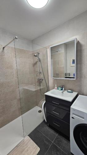 Le Syracuse - T2 - balcon vue mer - piscine - Parking