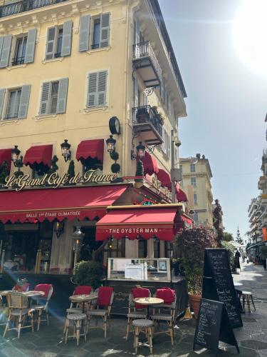 Beachside Chic Studio - Carré d'Or - Central Nice