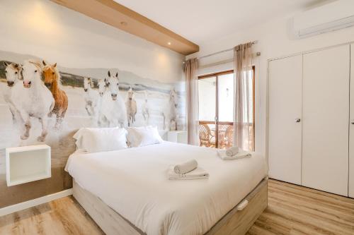#212 Vila Magna Pool & City Views