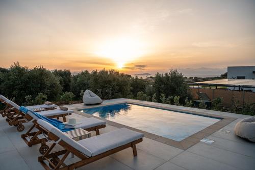 Tyto Villa - Private Pool & Sea View