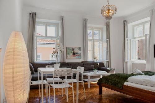 Stylish 2BR Apartment in Central Vienna