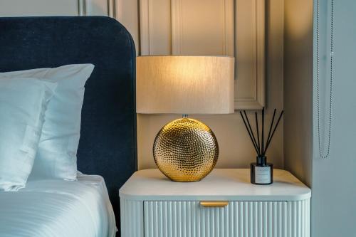 Stylish 2 Bed Apt by Royal Albert Dock & M&S Arena photo 14