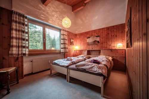 Casa Dschember 10