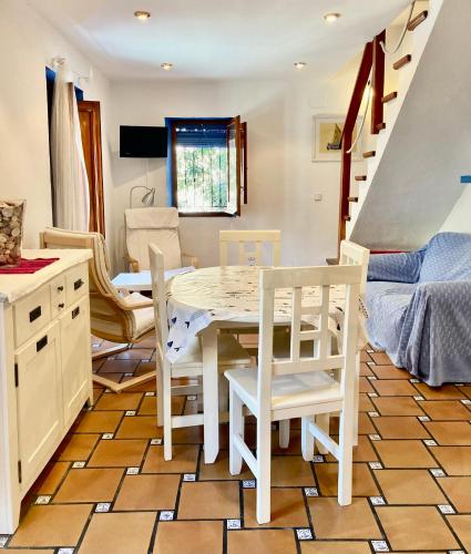 Casita de pescadores con vista al puerto