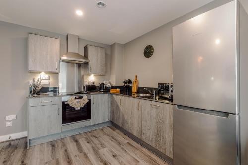 Stylish 2 Bed Apt by Royal Albert Dock & M&S Arena photo 28