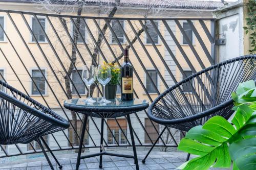 Duomo 15 min walk - Historic Center, 4 Bedrooms and 2 Terrace