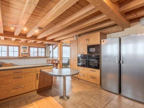 Chalet spacieux à Châtel pour 14 personnes avec sauna