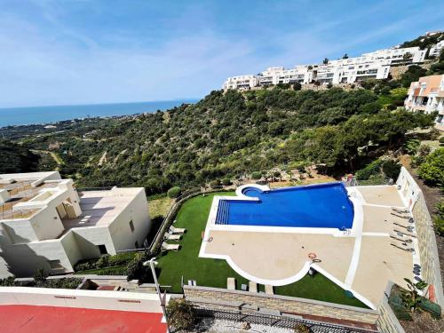 Marbella Hills: Vistas espectaculares y lujo