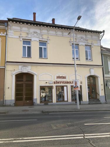 LILI Deluxe Apartman