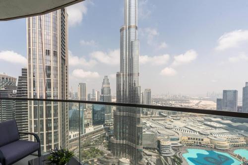 Burj Khalifa & Fountain View | Grande Signature