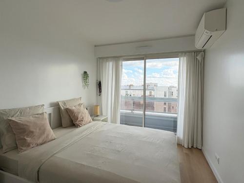Dans le 19ème de Paris avec vue sur toute la ville