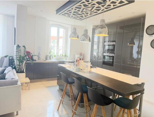 Appartement Haut Standing 5 pièces Cannes centre
